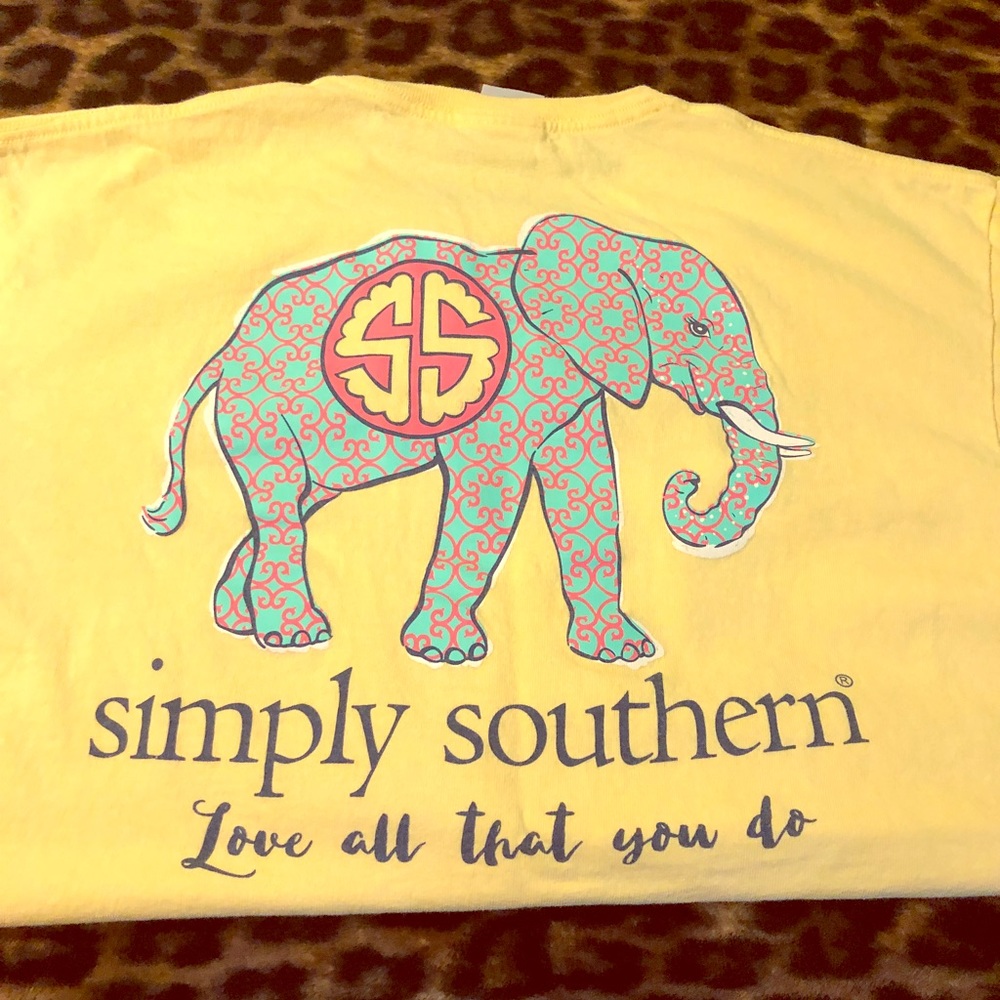 Women’s Simply Southern T-shirt with Elephant